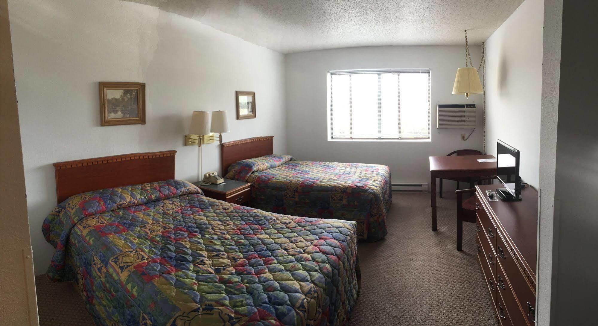 Model Towne Inn Motel Gwinn Ngoại thất bức ảnh